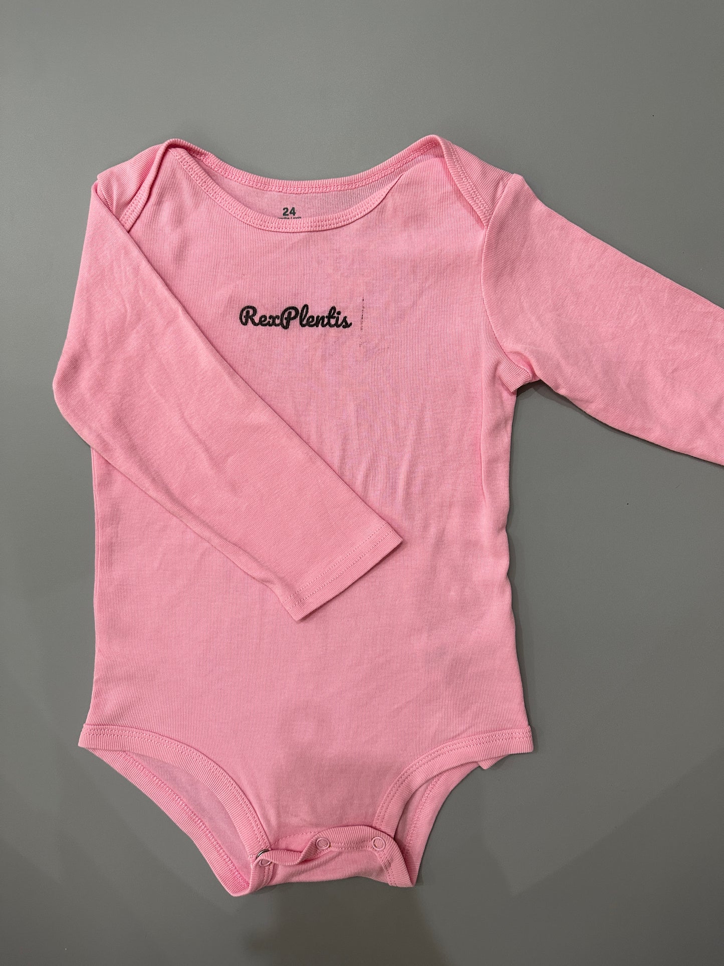 RexPlentis Infant Baby Bodysuit Onesie Pregnancy Announcements